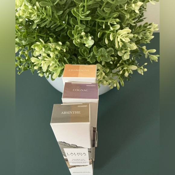 Choose 1 - Laura Geller “Make it a double” cream eyeshadow stick and powder - Picture 3 of 3